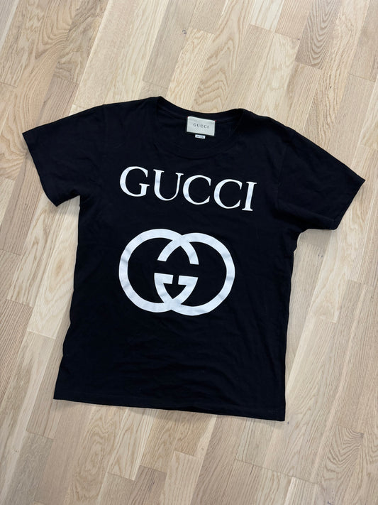 Gucci Oversized Logo Print Cotton Jersey T-Shirt